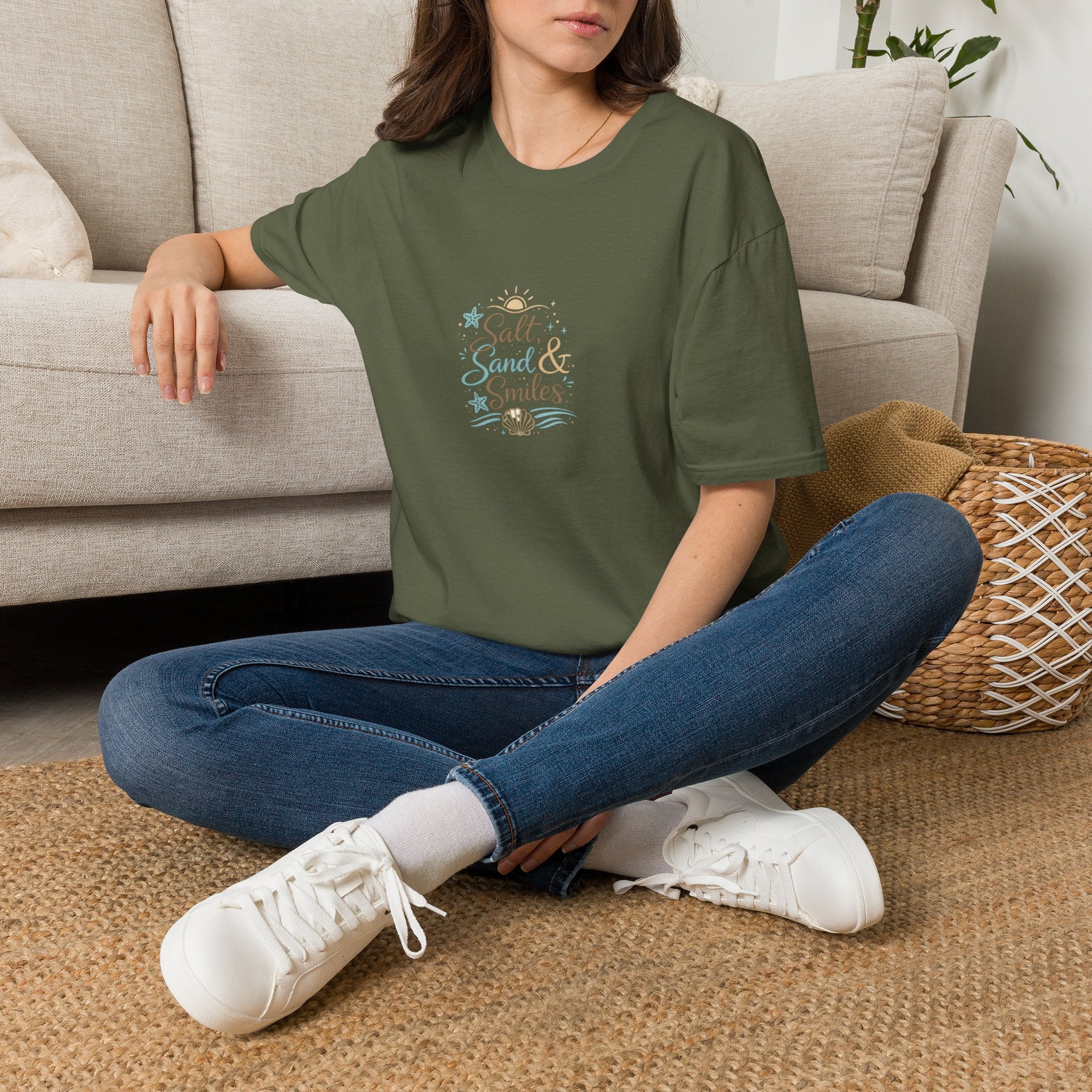 T-Shirt "Salt, Sand & Smiles"