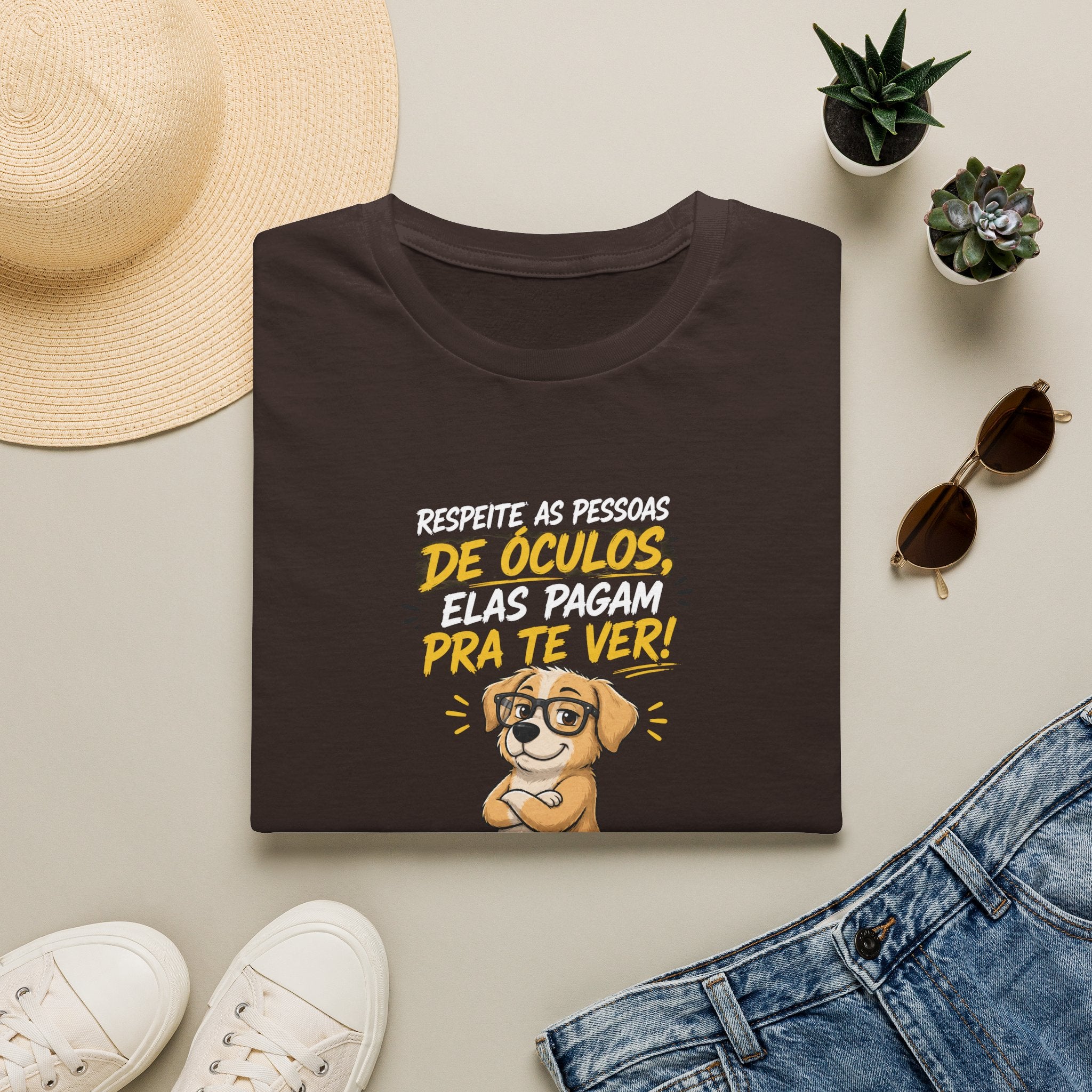 T-Shirt — "Respeite as Pessoas de Óculos, Elas Pagam Pra Te Ver!"