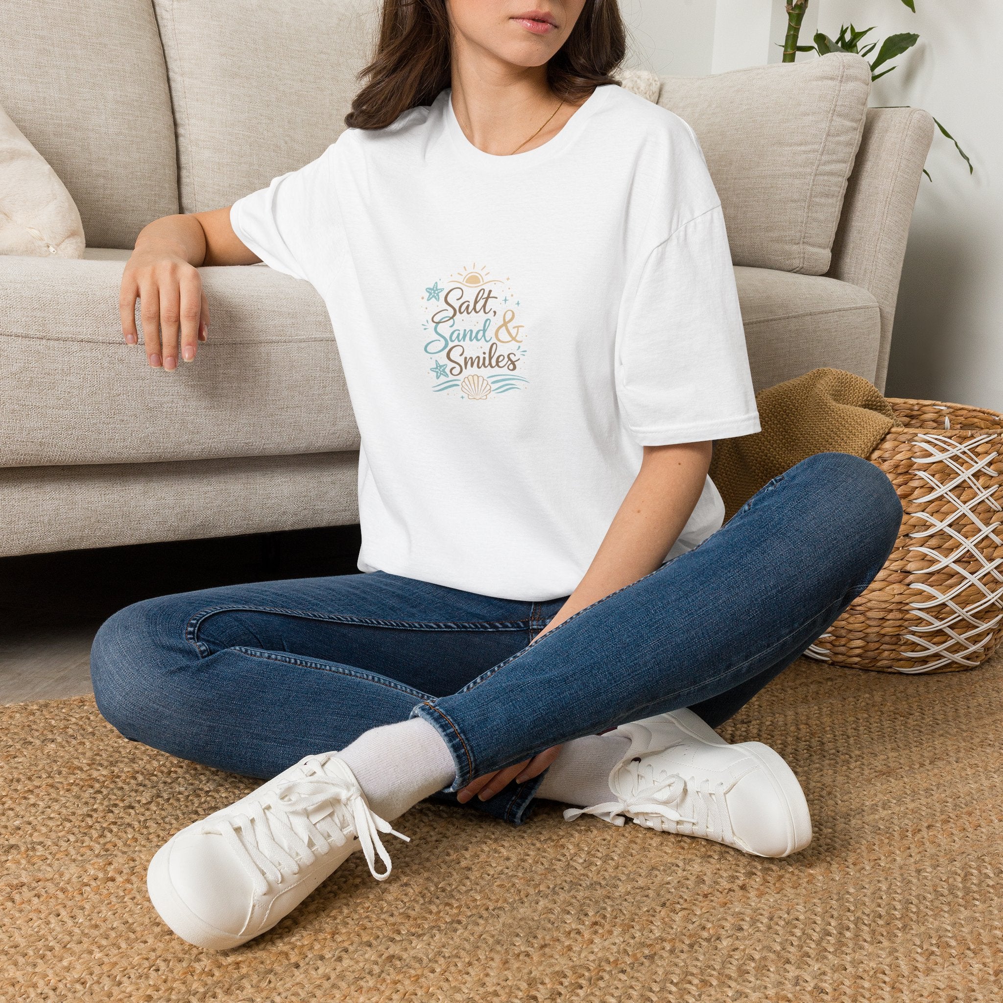 T-Shirt "Salt, Sand & Smiles"