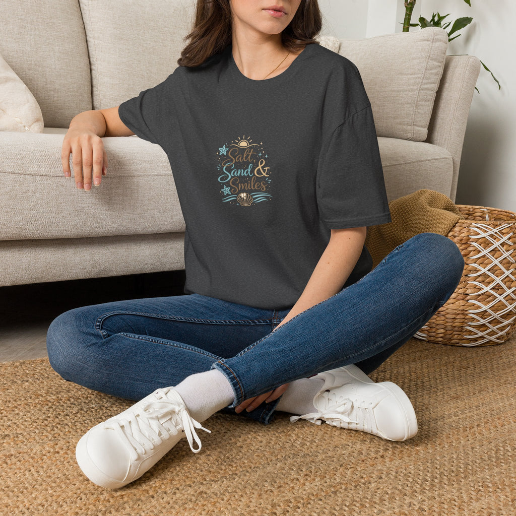 T-Shirt "Salt, Sand & Smiles"