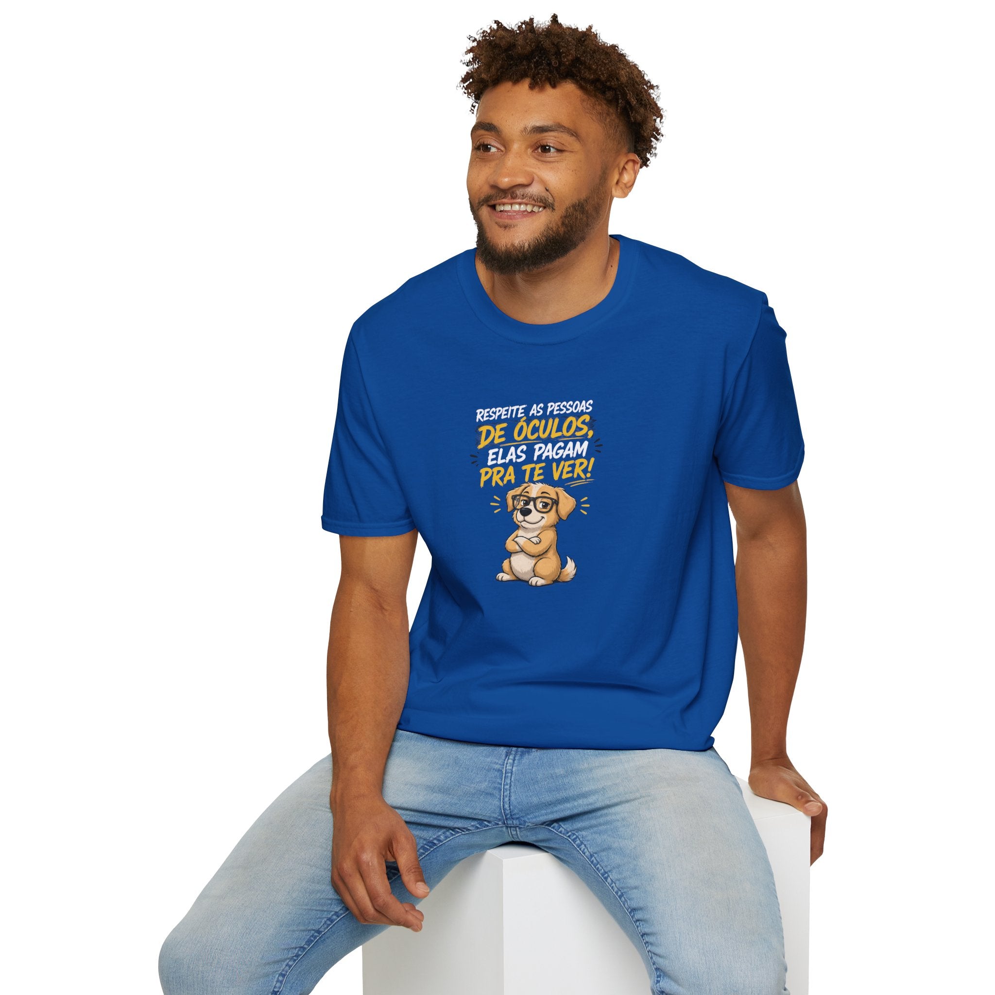 T-Shirt — "Respeite as Pessoas de Óculos, Elas Pagam Pra Te Ver!"